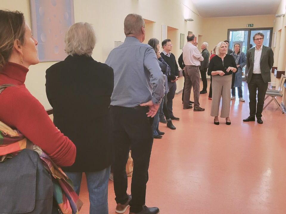 Die erste Station einer langen Reise: Farb-Raum-Klänge - Ulrich Schöne